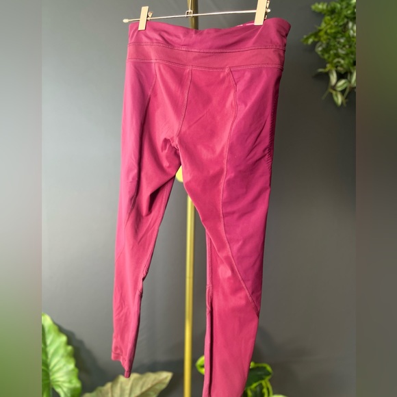 Lululemon - Picture 9 of 10